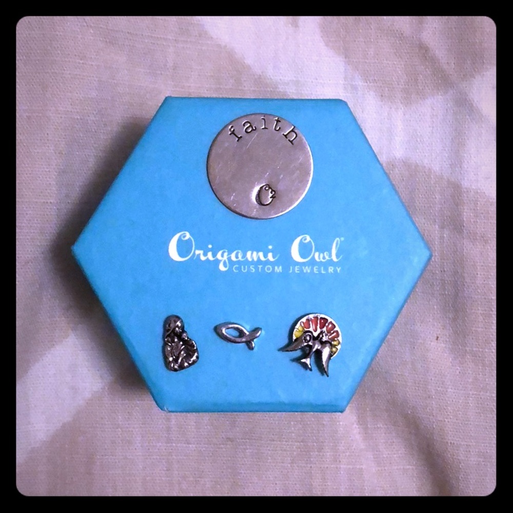 Origami Owl Brand Faith Bundle